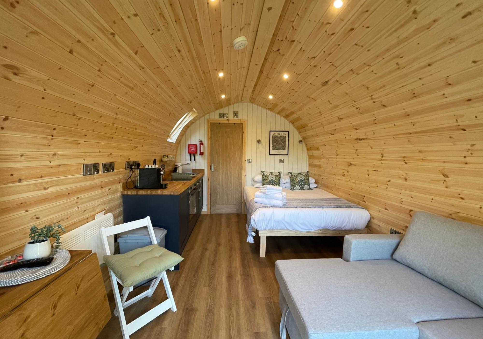 Great Hallingbury Lodges Ngoại thất bức ảnh