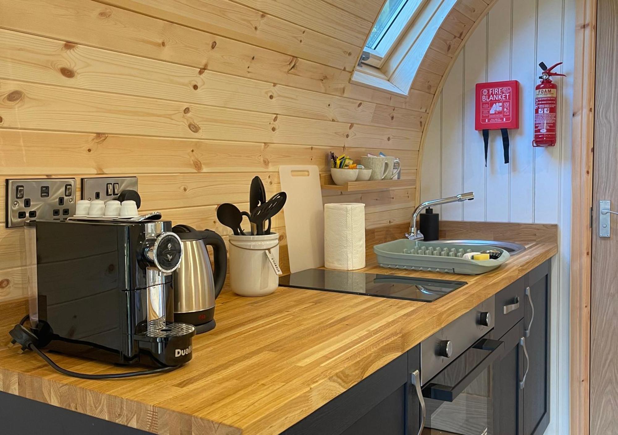 Great Hallingbury Lodges Ngoại thất bức ảnh